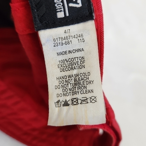 Nike Red Black Swoosh Just Do It Baseball Hat Cap Unisex Child Size 4-7 - Picture 12 of 13